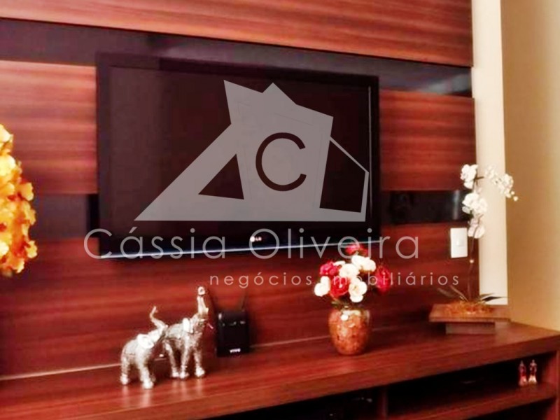 APARTAMENTO À VENDA AVENIDA CARAMURU