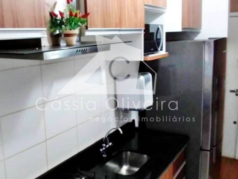 APARTAMENTO À VENDA AVENIDA CARAMURU