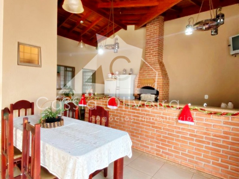 CASA EMÍDIO DE PAULA