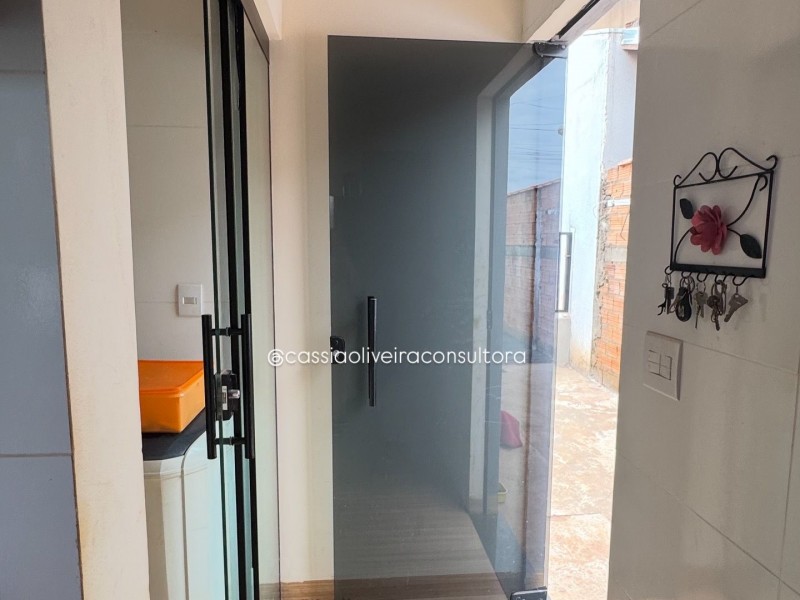 CASA BAIRRO MARIO CASELI